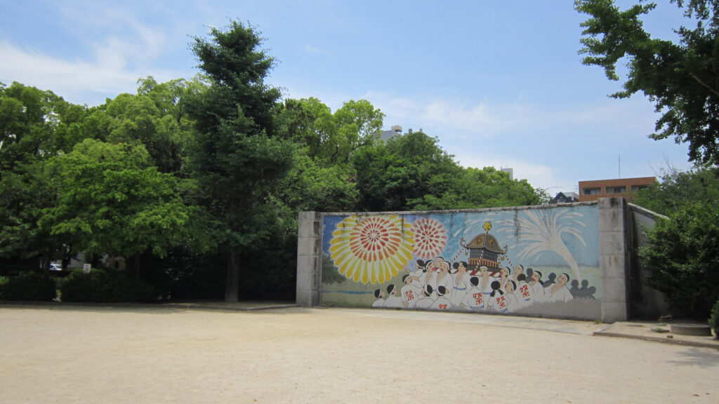 三本松公園の広場